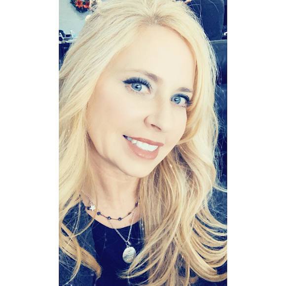 Meet your Posher, 🍬 🍭 - Picture 1 of 1